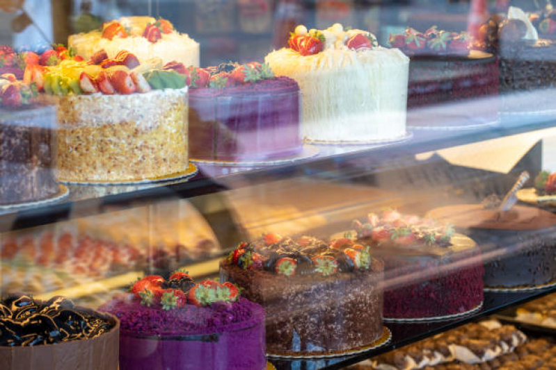 Onde Vende Vitrine de Bolos e Tortas Jandira - Vitrine Expositora de Doces Refrigerada