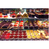 vitrine expositora de doces refrigerada preço Jundiaí