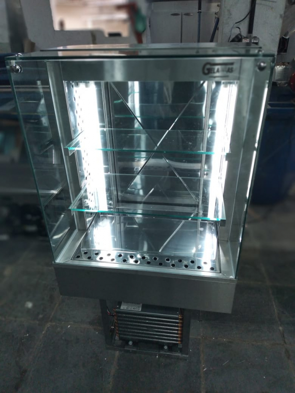 Vitrine de Doces Refrigerada Valor Limão - Vitrine Fria para Bolos